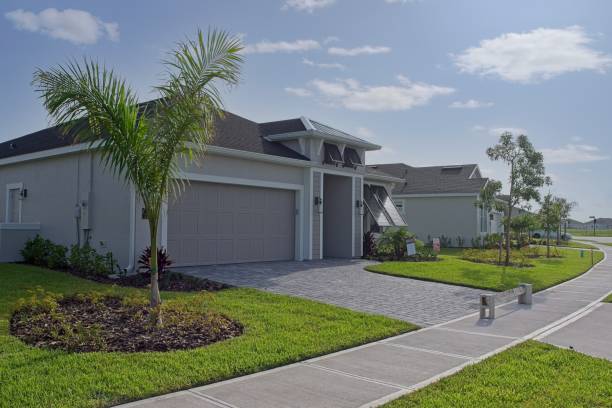 Best Interlocking Driveway Pavers  in Shell Kno, MO